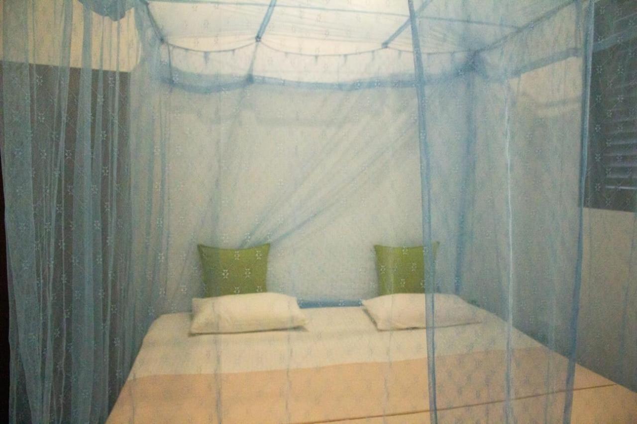 Muru'S Place Діквелла Екстер'єр фото